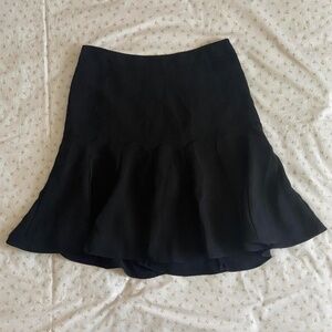 black soft pleated flared skirt 🖤